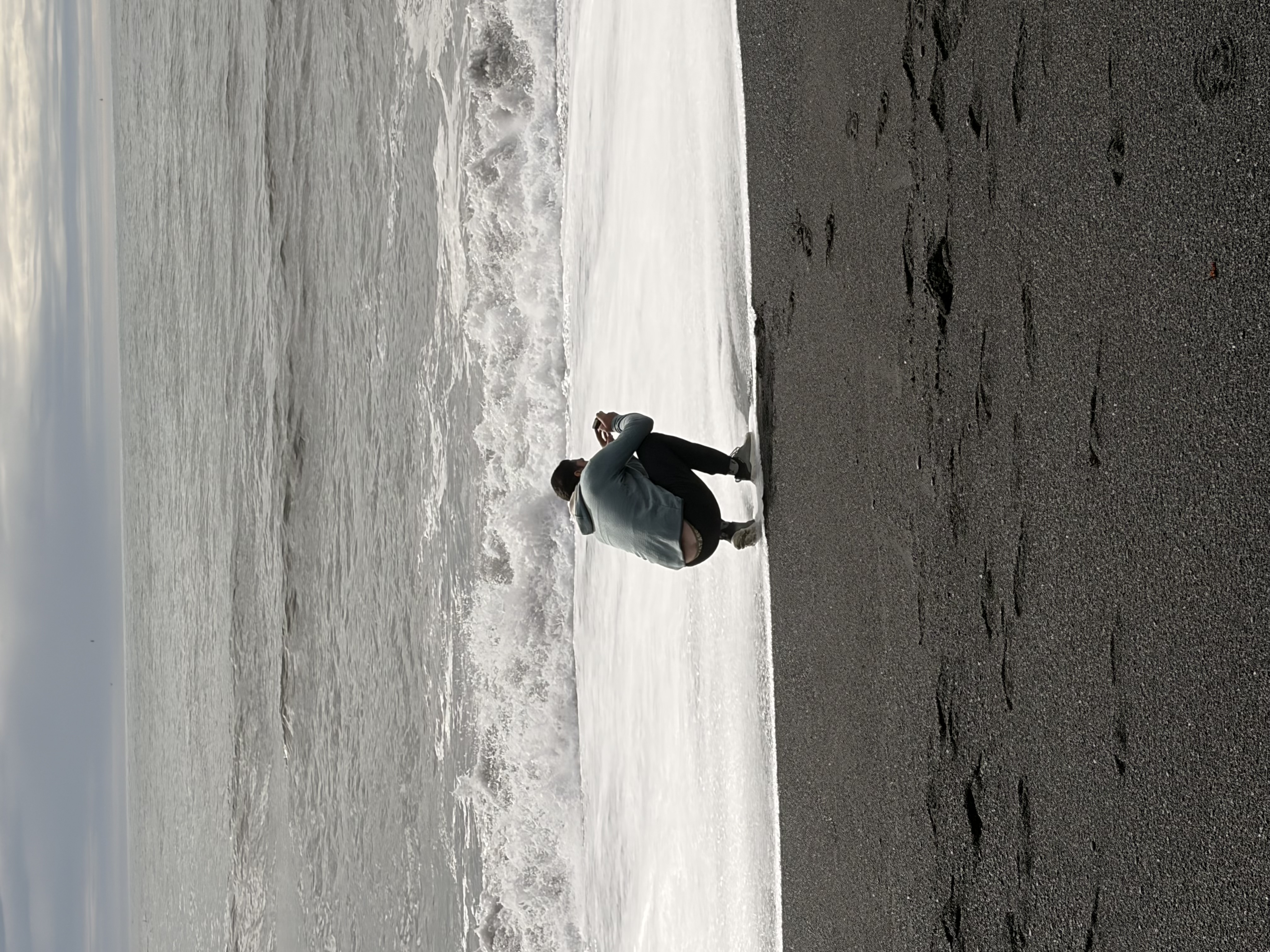 Ist da jemand wohl von einer Welle überrascht worden? Das nenn ich Fotografen-Einsatz :)